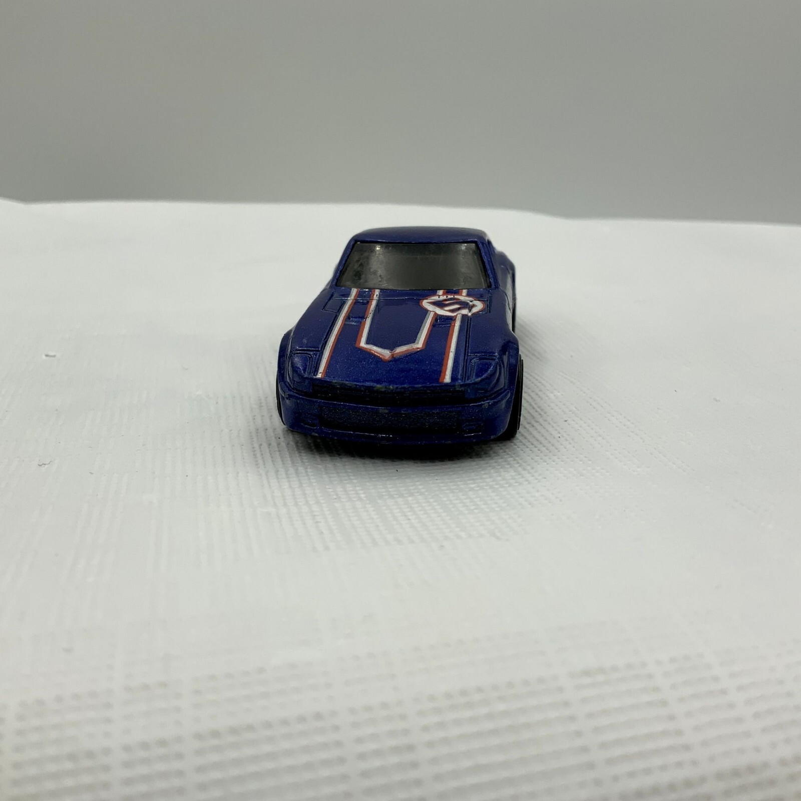 Picture 2 of 5