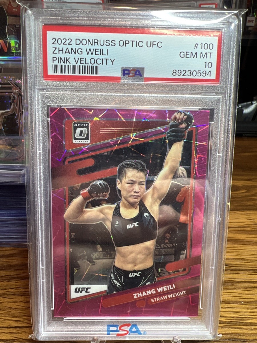 UFC　王者　アレクサンダー・ヴォルカノフスキー　ゴールドカード　psa10 UFC王者アレクサンダー・ヴォルカノフスキーゴールドカードpsa10