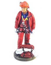 FRENCH FIREMAN 2002 ,1/32 EDICOLA FIGURES ,HAND PAINTED,DELPRADO,COLLECTIBLE,NEW