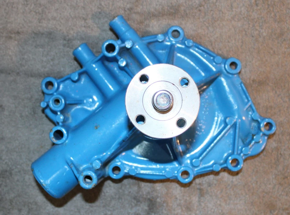 Ford Mustang Fastback 1965 cupé conv GT Shelby reconstruido original 289 hipo bomba de agua Foto 2 de 4