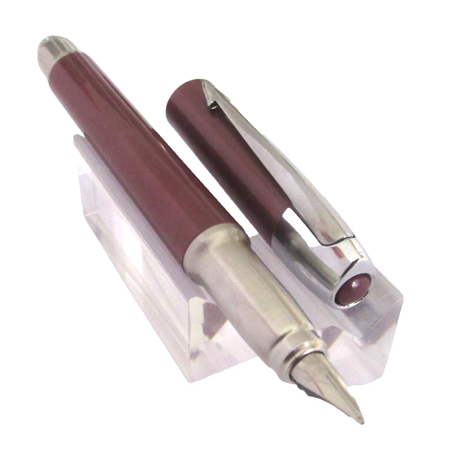 Parker IM Premium stylo plume bordeaux, idéal pour signer vos contrats