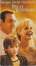 "PAY IT FORWARD" FACTORY SEALED NEW VHS TAPE 2001 KEVIN SPACEY/HELEN HUNT