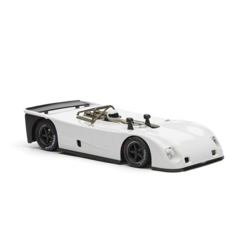 Voiture NSR Lola T280/290 blanche de test avec moteur Shark pour optimiser vos chronos en piste