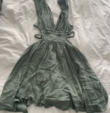 Windsor Backless Sage Green Dress Women’s Medium