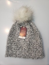 FADED GLORY Cozy Beanie Youth Girls OSFA Soft Silver Knit Faux Fur Pom Cap NWT