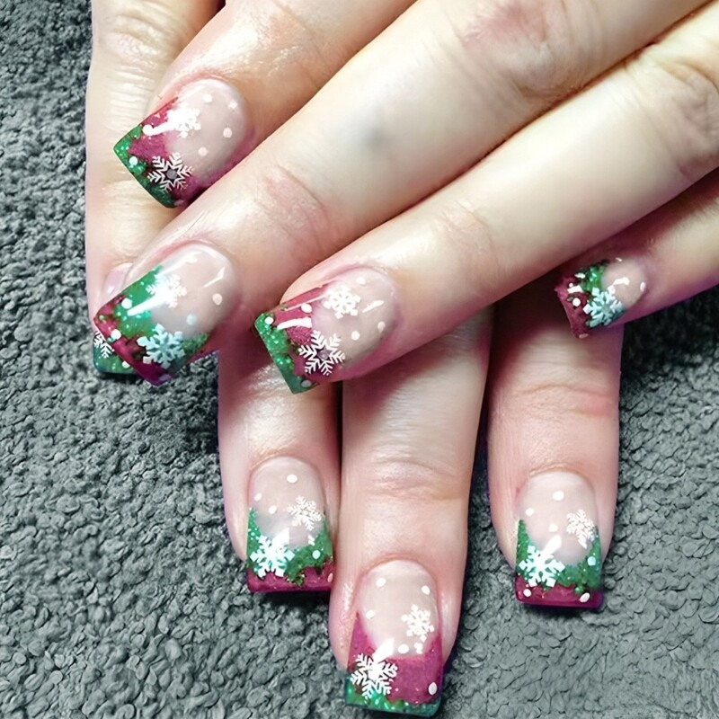 24Pcs Short Square Press On Nails with Snowflake Design for Christmas-image