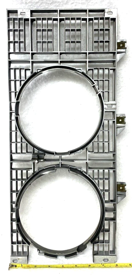 NOS 73 FORD GALAXIE PARRILLA LATERAL DEL CONDUCTOR FARO ENVOLVENTE, LTD?LH, BISEL, 19, PUERTA :) Foto 2 de 4