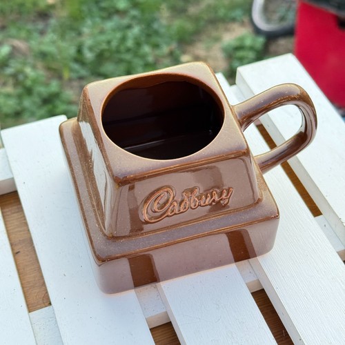 CADBURY BROWN CERAMIC CHOCOLATE BAR MUG VINTAGE RETRO SQUARE COFFEE CUP RARE - Foto 2 di 5