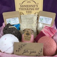 Gift Set for Women Bath Bombs set PAMPER HAMPER Self Care box SPA KIT Vegan
