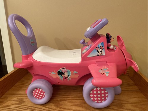 Kiddieland Disney MINNIE MOUSE Battery-Powered Ride-on Airplane - Picture 2 of 10