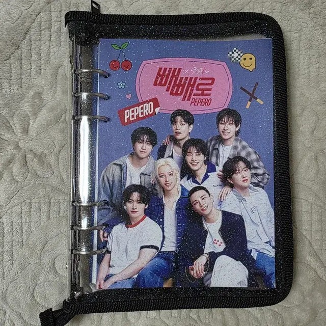Stray Kids K-pop Photocard Binder Diary Official