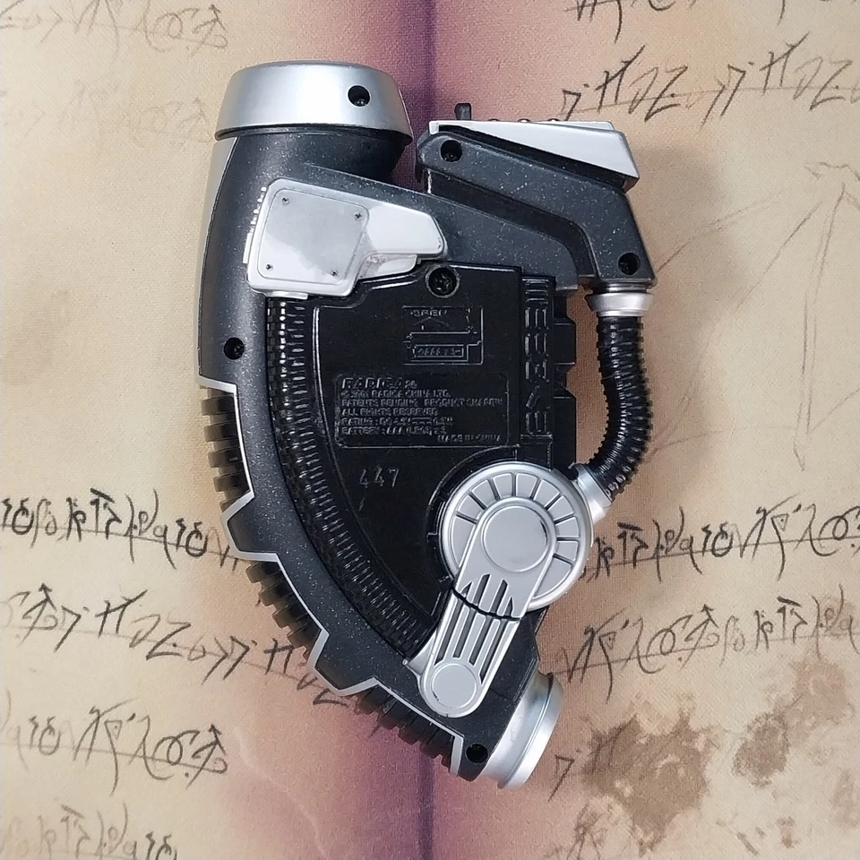 Juguete de colección de escaneo de monstruos de mano Skannerz Commander Radica (2001) Foto 2 de 3