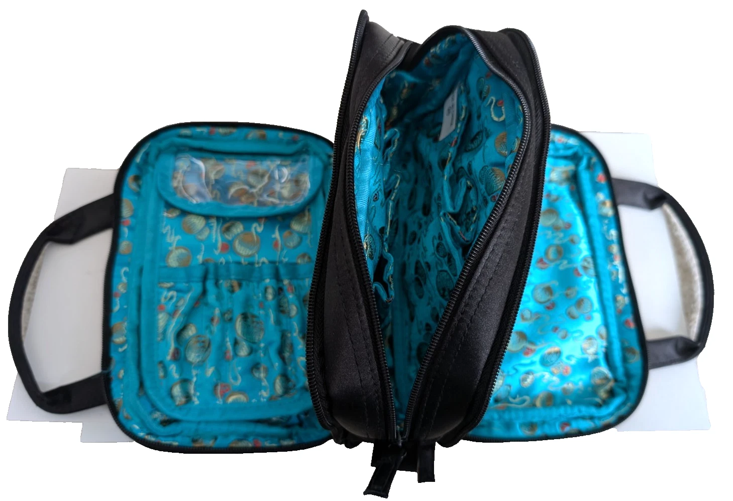 Saks Fifth Avenue Makeup Jewelry Travel Soft Compact Case Organizer Satin Lined