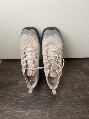 Nike Air Max Axis