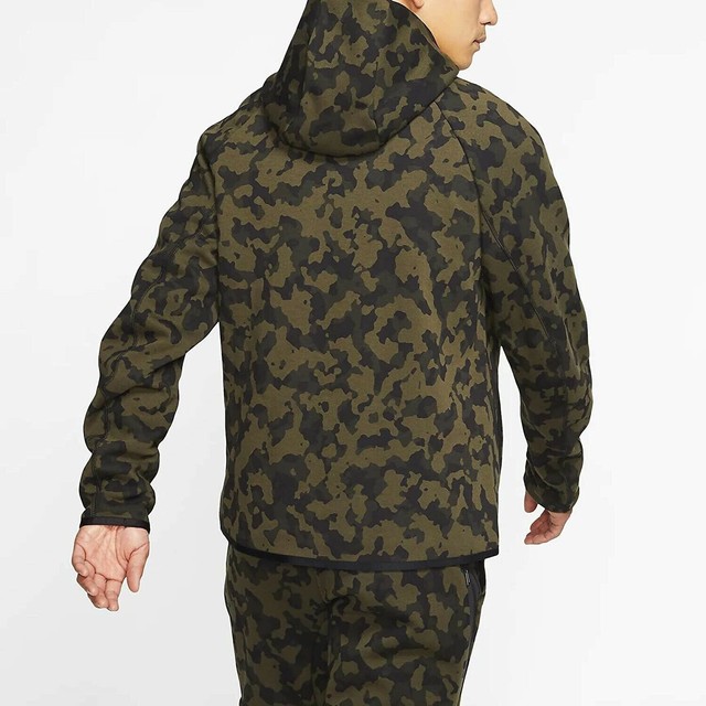 Overtreffen tuberculose doe alstublieft niet Nike Tech Fleece Men's AOP Camo Full Zip Hoodie Jacket Cj5975 222 Size  Small for sale online | eBay