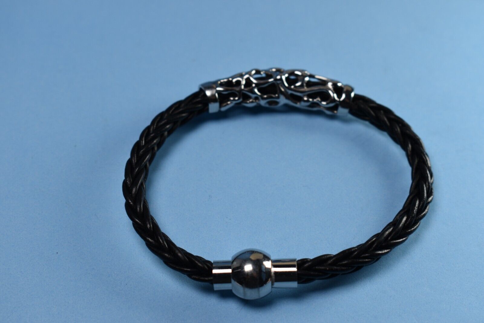 Unisex Black Braided Cord Silver Tone Magnetic Cl… - image 3