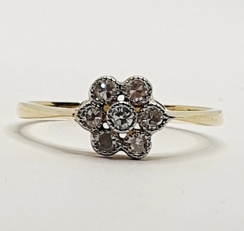 Cute 9ct Diamond Daisy Cluster Yellow Gold 375 Ring size N Full English Hallmark - Image 3 of 4