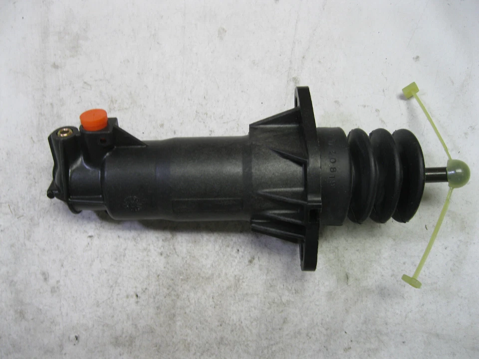 Bendix 13155 Clutch Master Cylinder Foto 4 de 4