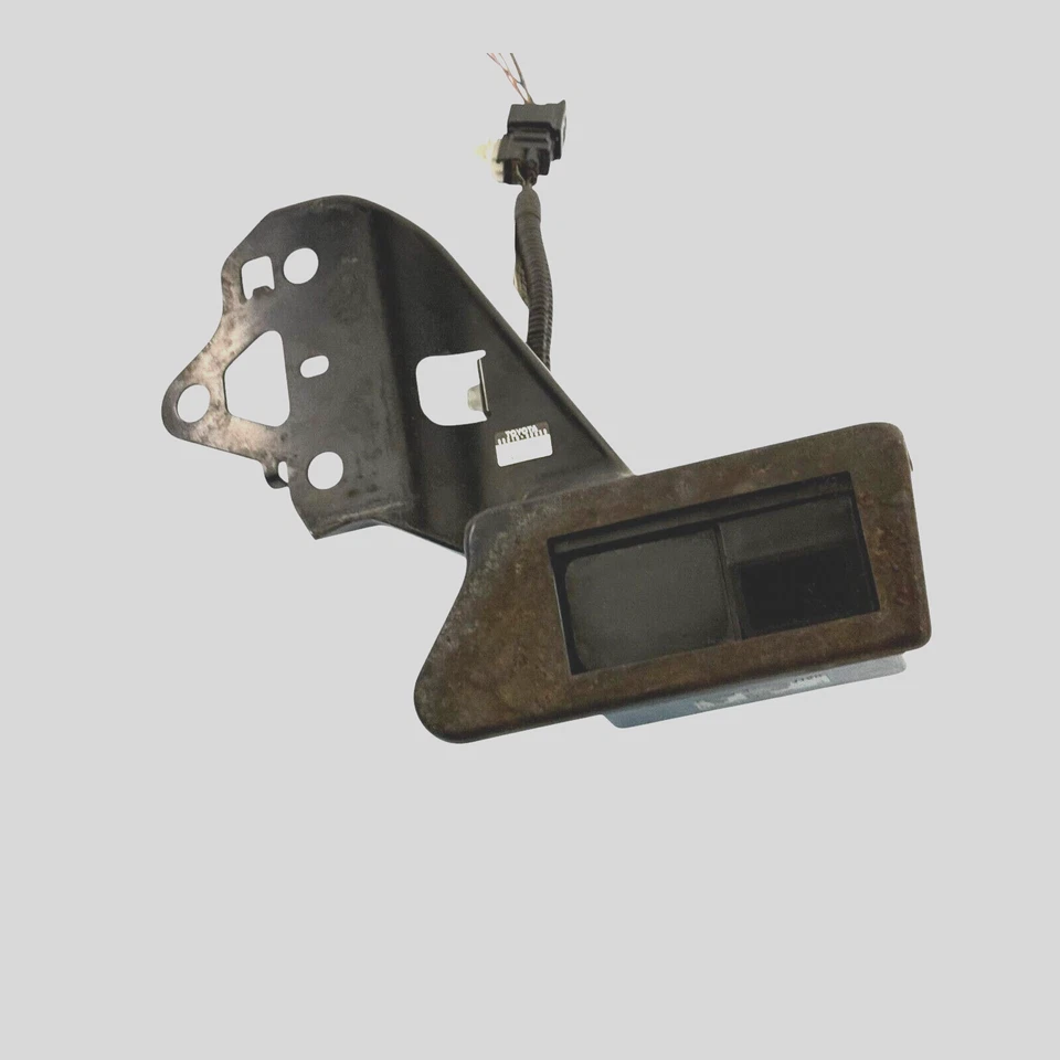 2004-2006 Lexus LS430 Laser Radar Cruise Control Distance Sensor 88210-50050 OEM — 第 2/4 张图片