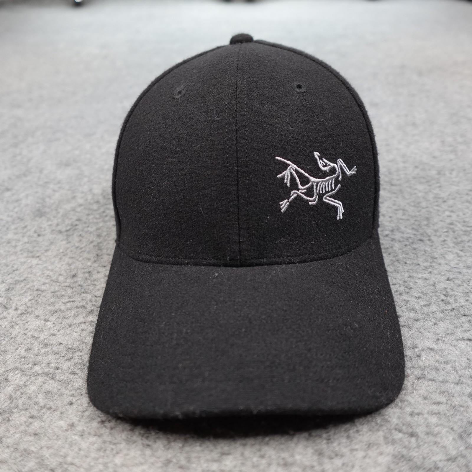 ARC'TERYX Arcteryx Cappello Berretto Fitted S M Uomo Lana Logo Ricamato Berretto a Sfera Piccolo Medio