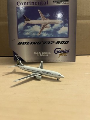Gemini Jets Boeing 737-800 Continental Airlines 1:400 Scale N12216 GJCOA122