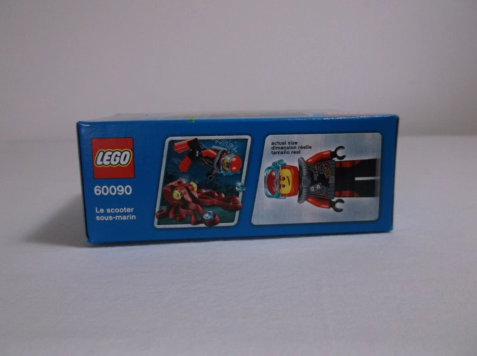 LEGO CITY 60090 Deep Sea Scuba Scooter - New, Unopened, Sealed Set - Retired - Image 4 of 4
