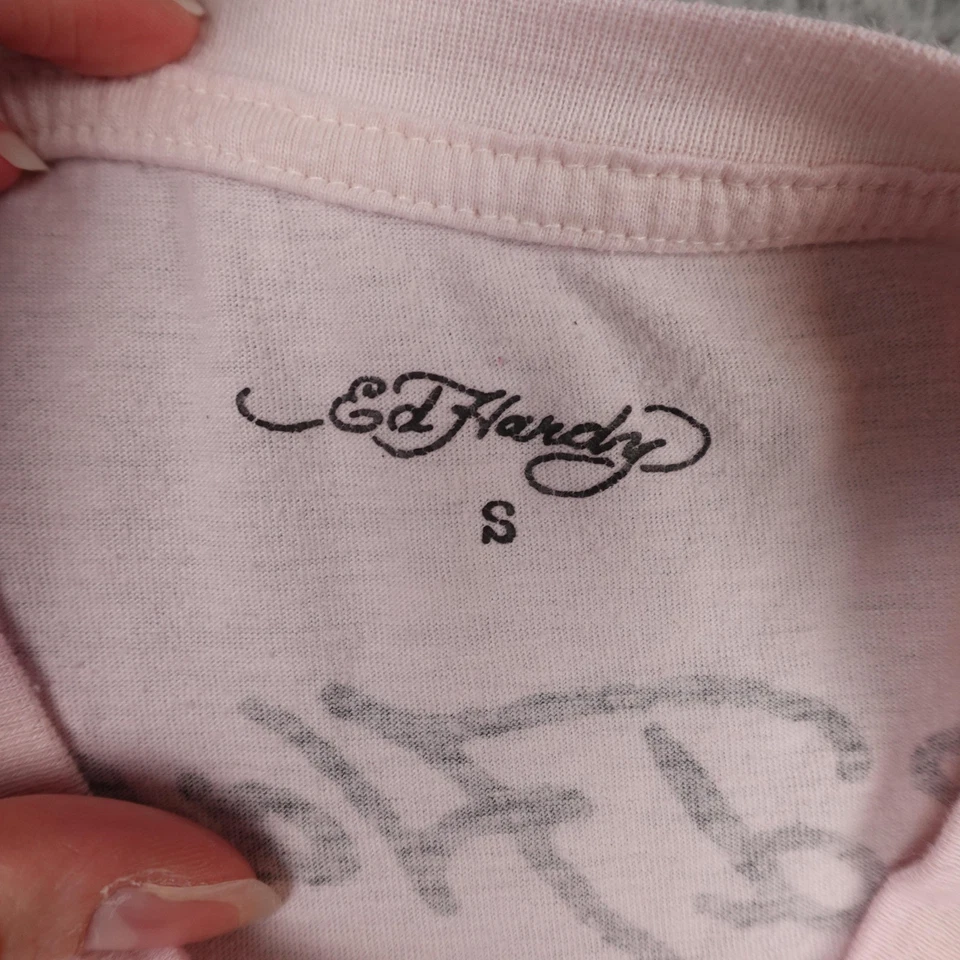 Camisa Ed Hardy Niñas Pequeña Rosa Golondrina Rosa Tatuaje Gráfico Camiseta EHW1104-17 Foto 2 de 4