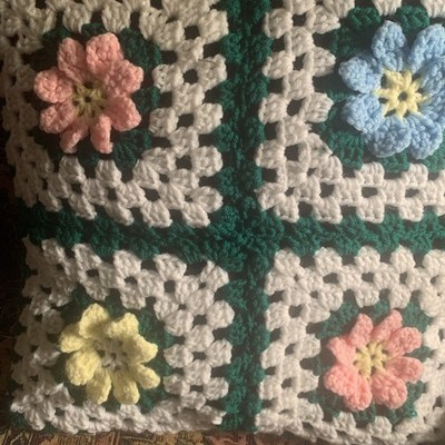 Vtg Handmade Crochet Granny Square Throw Pillow Pastels Raised Rose 15 x15 x4 