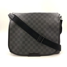 LOUIS VUITTON Daniel MM Damier Graphite Shoulder bag black Leather PVC N58029
