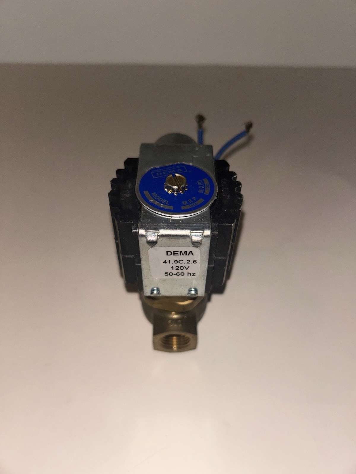 DEMA 453P Solenoid Valve 120V (As Shown)