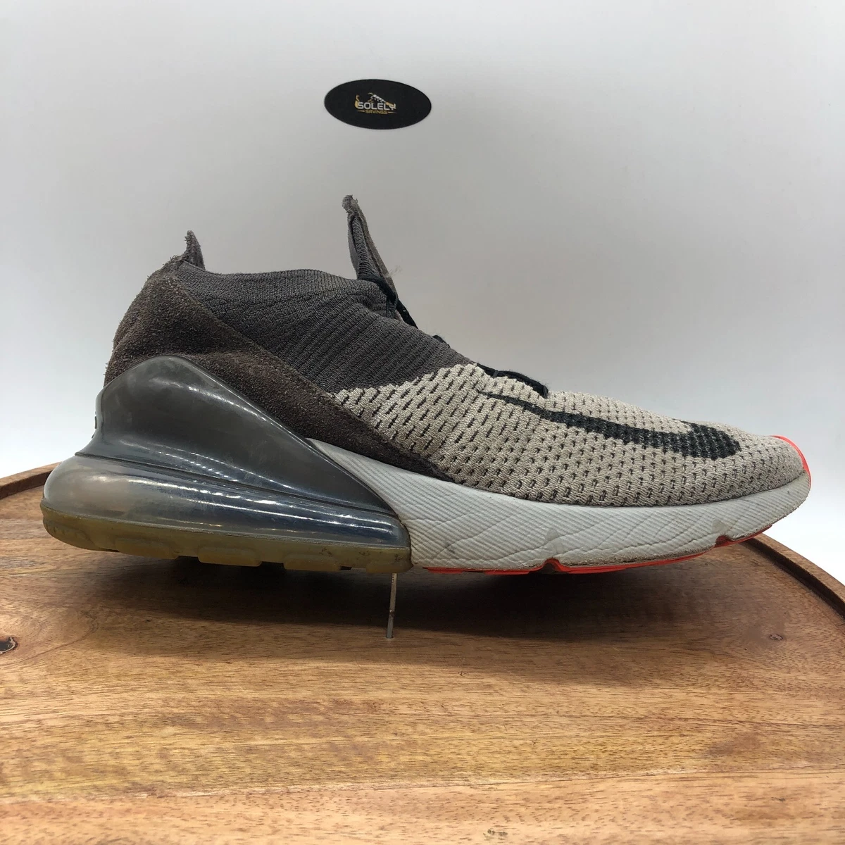 Omgaan Zware vrachtwagen helpen Nike Air Max 270 Flyknit AO1023-004 Mens Size 10 Running Shoes Gray Black Orange | eBay Omgaan Zware vrachtwagen helpen Nike Air Max 270 Flyknit AO1023-004 Mens Size 10 Running Shoes Gray Black Orange | eBay