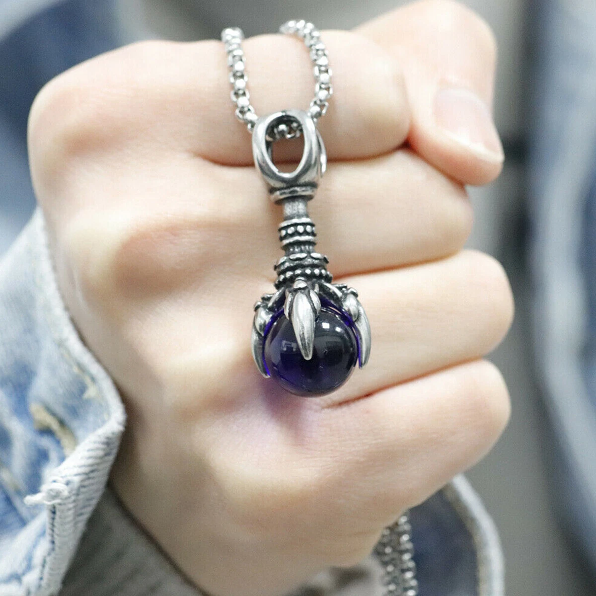 Dragon claw pendant deals
