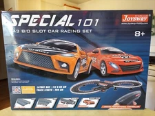 Complete JOYSWAY Super 101 1:43 Scale B/O Slot Car Racing Set King Ace Racer