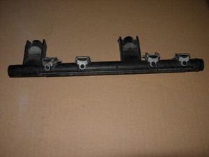 Renault Clio 2 II ,Twingo 1.2. 58 PS  BJ 2001 Krafstoffsammelrohr Motor D7F