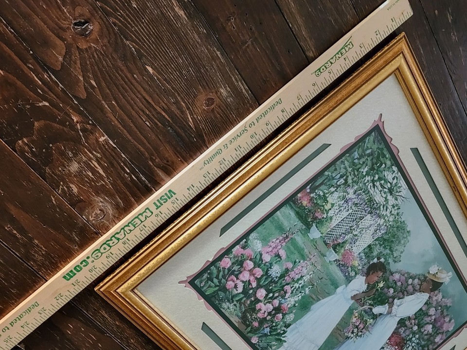 Red Roses Boder Vintage Mother & Daughter Dress Rose Flower Spring Garden Framed ...