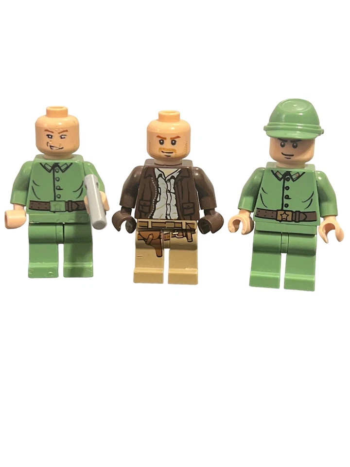 Lego Indiana Jones iaj001 2 guardias rusos iaj017 iaj013 e iaj019 minifiguras Foto 3 de 4