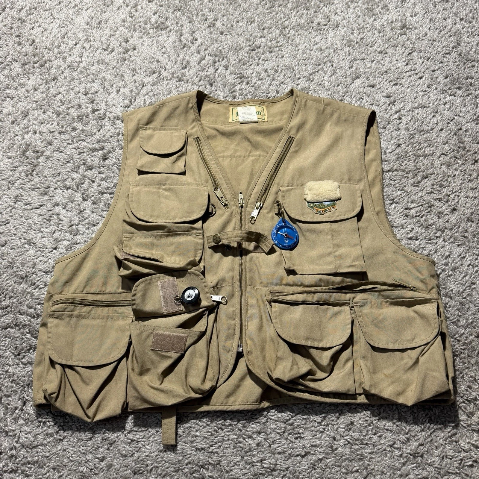 Vintage LL Bean Fly Fishing Vest Zip Pockets 90s Outdoor Tackle Patch Nature
Opens in a new window o