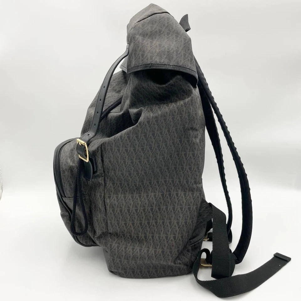 Mochila Cassandra Monograma Saint Laurent Unisex Excelente Estado Foto 3 de 4