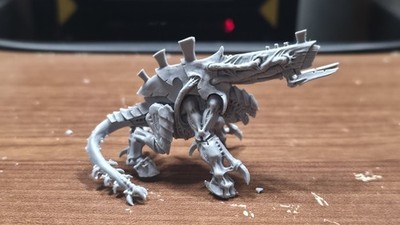 Games Workshop Warhammer 40k Tyranids Pyrovore Miniature Finecast OOP Assembled 