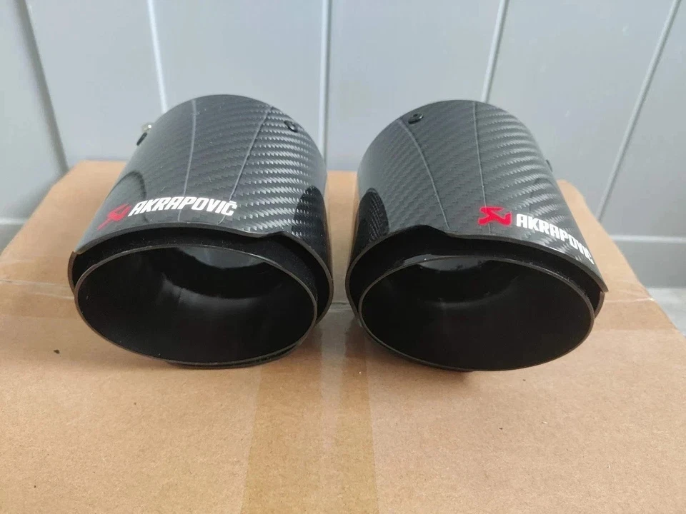 2x GLOSS BLACK CARBON FIBRE AKRAPOVIC EXHAUST TIP 4" UNIVERSAL STAINLESS STEEL - Image 4 of 4