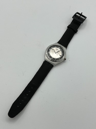 Orologio SWATCH Big Irony SMOKING (YGS4002)-Data-Classico-Alluminio-Ø37mm-Pelle - Picture 2 of 8