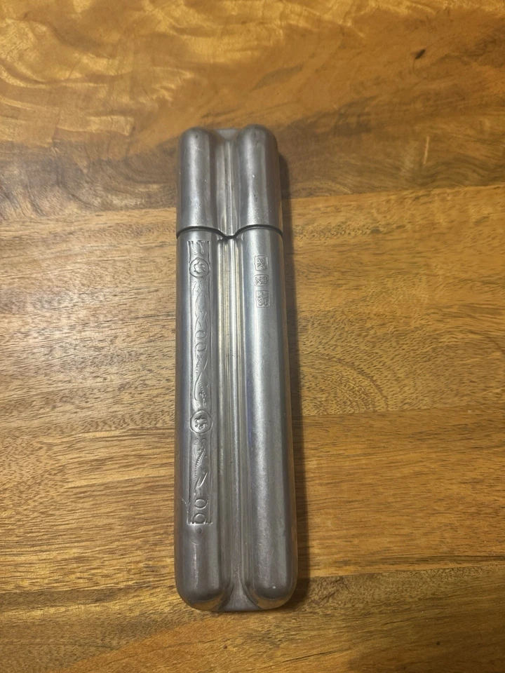 Sterling Silver Cigar/Tube Flask Sheffield Hallmark (weight 200g)  - Image 2 of 4