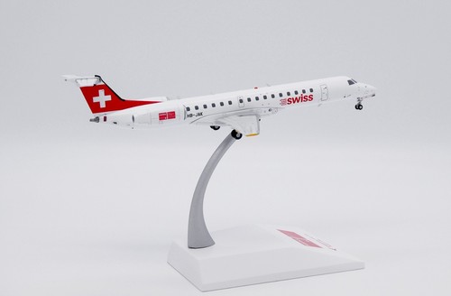 Swiss EMBRAER ERJ-145LU Reg: HB-JAK JC Wings Scale 1:200 Diecast model XX20441 - Picture 11 of 12