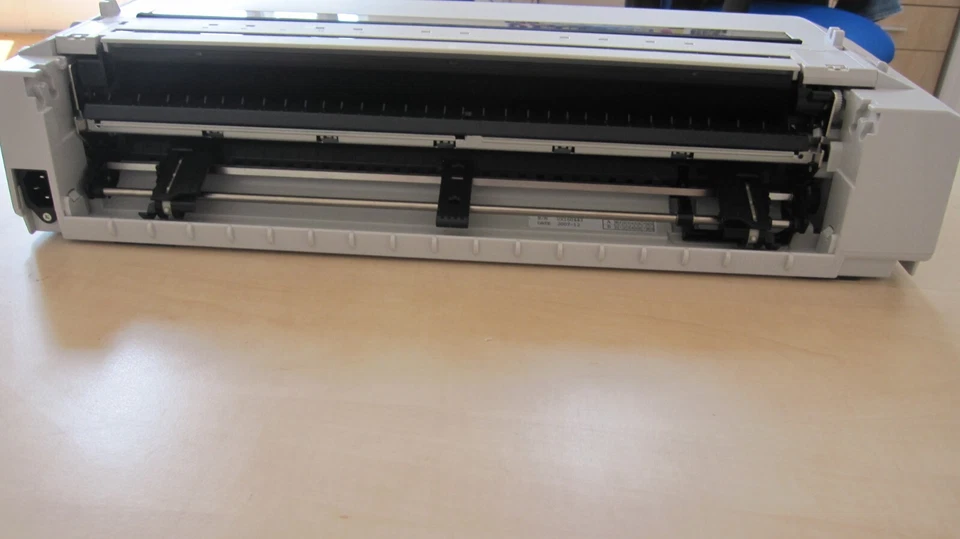 TALLY GENICOM 2348 SERIAL PRINTER - BRAND NEW IN OPEN BOX -  £ 150 .00 + VAT - Image 4 of 4