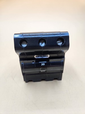 Interruttore Scatolato Federal Pacific NB3P30 30A 240V 3 Poli - Bullone, Nuovo Stock Vecchio