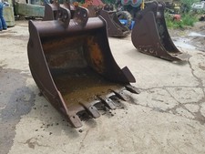 1200mm Excavator Digging Bucket suit 13 Tonne 60mm 250mm 365mm/475mm £600 + vat