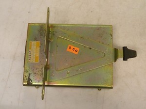 Mazda 626 Automatik Getriebesteuergerät Modul ECU RFG518701A