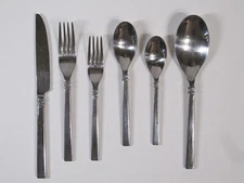 Oneida SHAKER Salad Dinner Fork, Knives, Serving Soup Spoon, Teaspoons - CHOICE