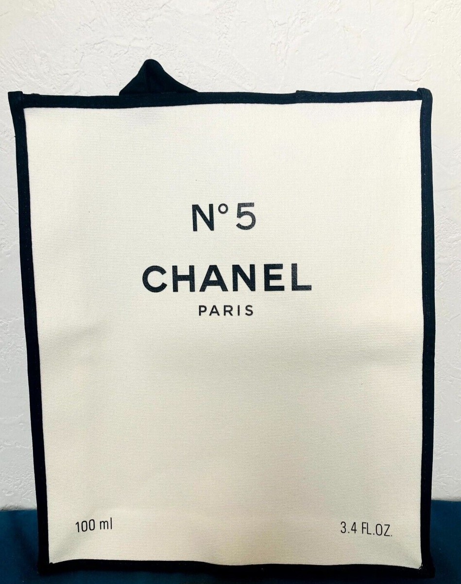 CHANEL N ° No 100th Anniversary Tote Bag White × Black Novelty 2021  Perfume