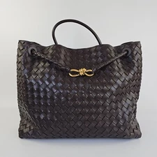 BOTTEGA VENETA Andiamo Large $8900 Fondant Leather Top Handle Bag New